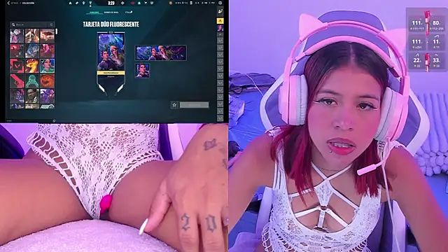 Snapshot of XimenaReid_ chatting on 02/04/26, 11:49 XimenaReid online show from 02/04/26, 11:49