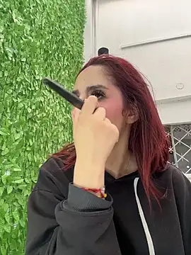 elodie rouge online show from 03/29/26, 12:27