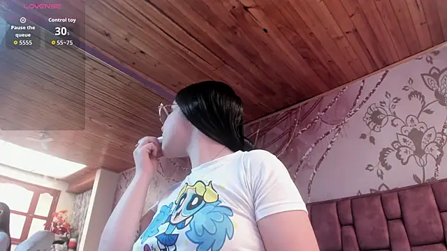 valeri sotoo online show from 04/22/26, 01:23