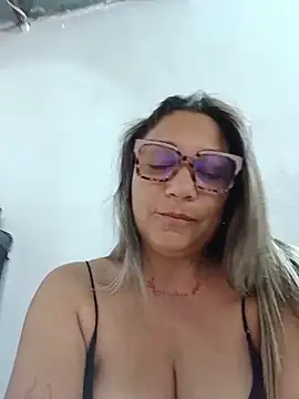 Snapshot of mariacarlota chatting on 07/16/26, 03:51 mariacarlota online show from 07/16/26, 03:51