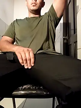 Snapshot of josmor121029ms chatting on 03/02/26, 03:30 josmor121029ms online show from 03/02/26, 03:30