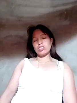 Gummiesu online show from 04/12/26, 10:04