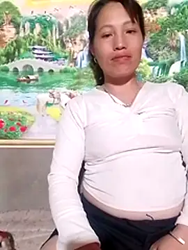 Gummiesu online show from 04/16/26, 09:26