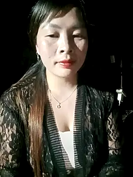 Bling sexy online show from 04/23/26, 01:02