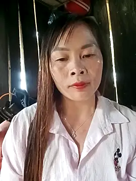 Bling sexy online show from 04/24/26, 08:06