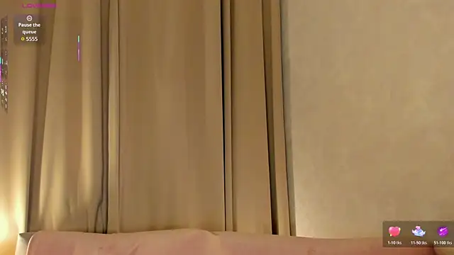 Celine Coello online show from 04/23/26, 12:29