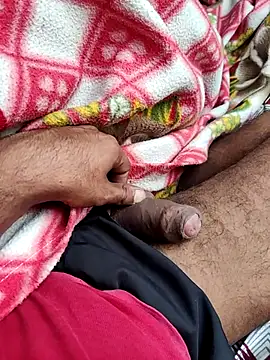 Snapshot of rajself chatting on 02/18/26, 02:40 rajself online show from 02/18/26, 02:40