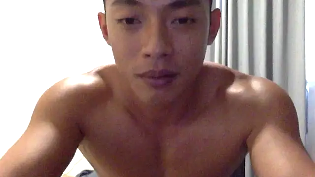 Yooo17 online show from 04/23/26, 04:35