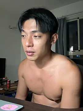 Snapshot of Yooo17 chatting on 07/10/26, 05:15 Yooo17 online show from 07/10/26, 05:15