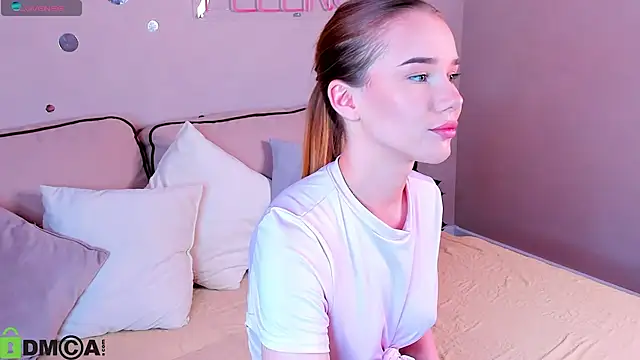 Nicole Vasquez online show from 02/04/26, 09:48