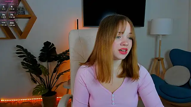 Kiss Moon online show from 02/03/26, 06:57