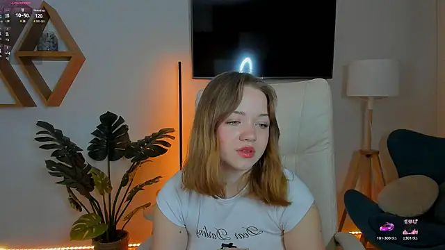 Kiss Moon online show from 02/24/26, 07:12