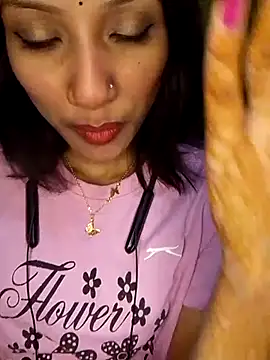 Maliha Chowdhury online show from 03/19/26, 05:39