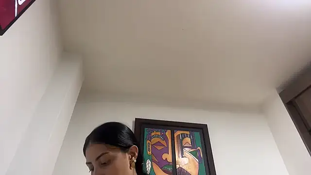 AbrilSantosxo online show from 06/25/26, 07:40