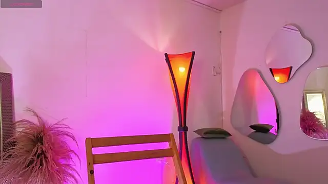 fransheskarossi online show from 04/21/26, 11:49