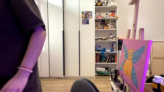 Snapshot of SaintMari chatting on 05/13/26, 10:56 SaintMari online show from 05/13/26, 10:56
