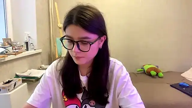 Snapshot of SaintMari chatting on 06/12/26, 02:16 SaintMari online show from 06/12/26, 02:16