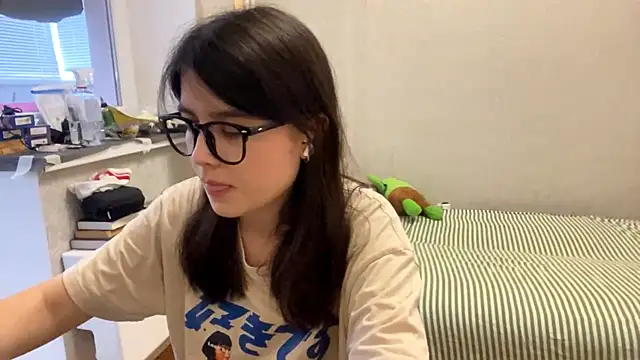 Snapshot of SaintMari chatting on 07/30/26, 01:10 SaintMari online show from 07/30/26, 01:10