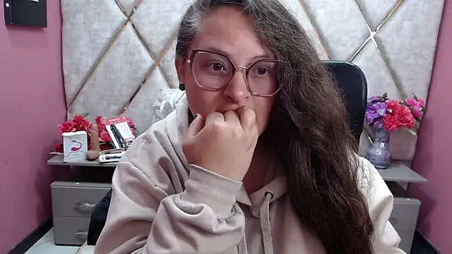 Sarah Boobs  online show from 02/06/26, 03:44