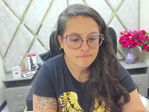 Sarah Boobs  online show from 04/24/26, 03:31