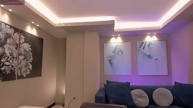 Snapshot of EmilyCarterX chatting on 02/22/26, 11:09 EmilyCarterX online show from 02/22/26, 11:09