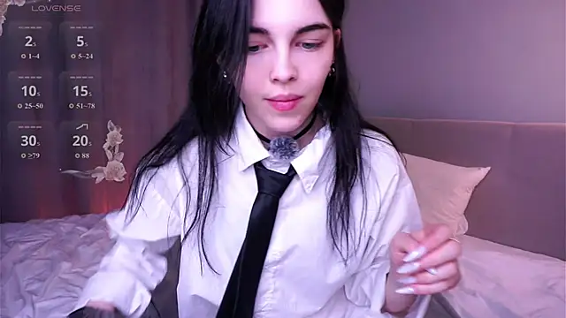 Snapshot of MirnaTellado chatting on 05/27/26, 07:38 MirnaTellado online show from 05/27/26, 07:38
