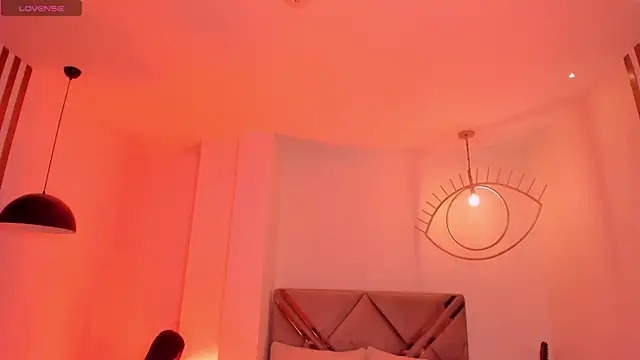 BriannaFox1 online show from 04/05/26, 11:13