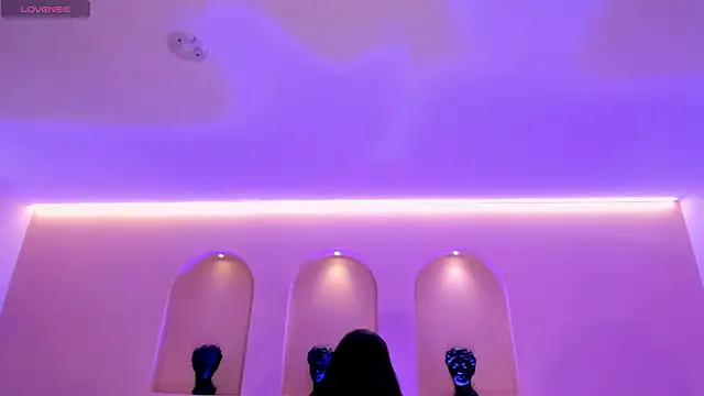 BriannaFox1 online show from 04/21/26, 04:08