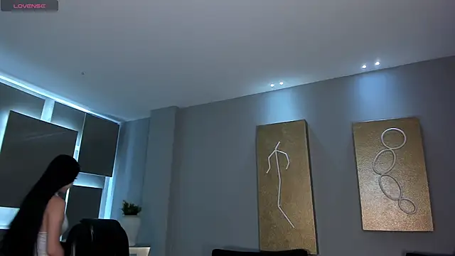 BriannaFox1 online show from 04/23/26, 04:03