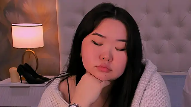 Snapshot of YUMI_G chatting on 02/08/26, 03:48 YUMI G online show from 02/08/26, 03:48