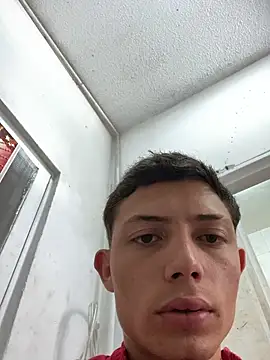 santiObrero online show from 02/11/26, 03:50