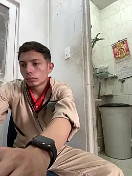 santiObrero online show from 06/09/26, 03:34