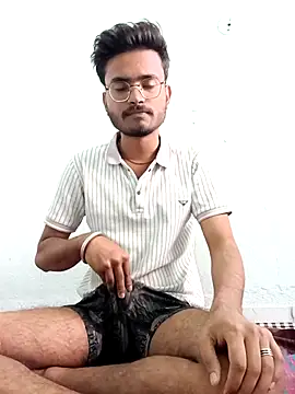 sdgjjkkmm online show from 03/08/26, 04:16