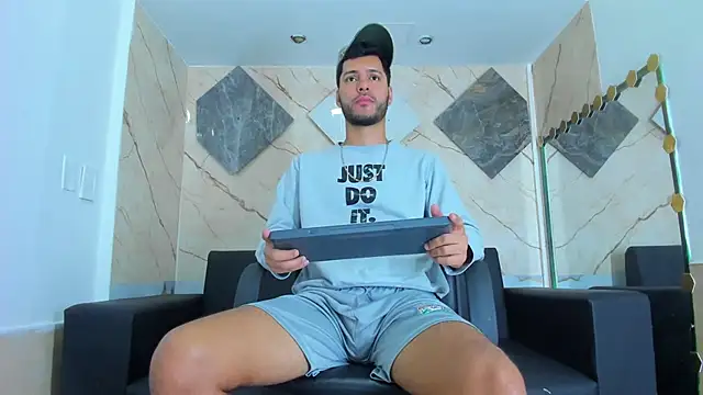 Snapshot of Angel_Villareal chatting on 02/01/26, 04:55 Angel Villareal online show from 02/01/26, 04:55