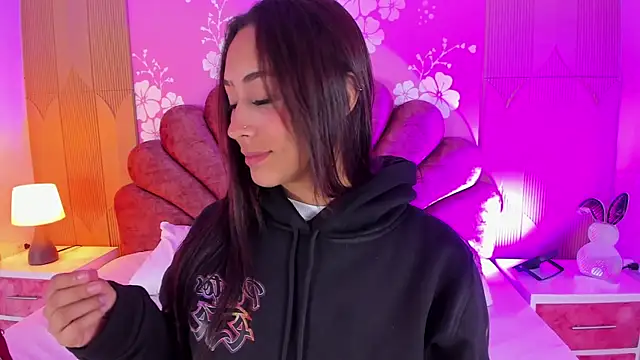 MadisonFox1 online show from 03/03/26, 11:27