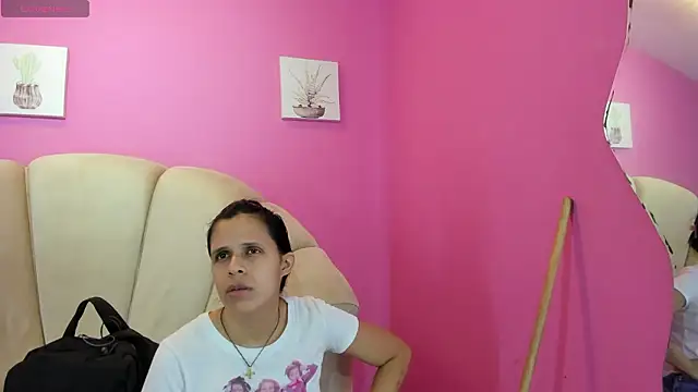 Snapshot of mitzukywinteer chatting on 02/23/26, 08:39 mitzukywinteer online show from 02/23/26, 08:39