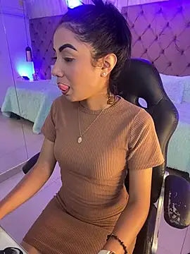 Auri   online show from 03/31/26, 07:47