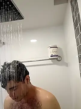 Alex hotter online show from 01/16/26, 04:11