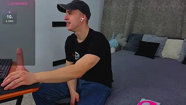 Kris Braun online show from 03/06/26, 04:36