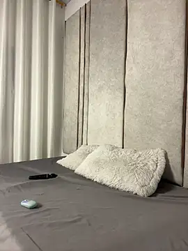 Snapshot of lilithdya chatting on 02/07/26, 11:52 lilithdya online show from 02/07/26, 11:52