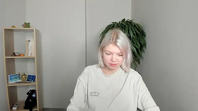 VadaRizza online show from 01/18/26, 08:40