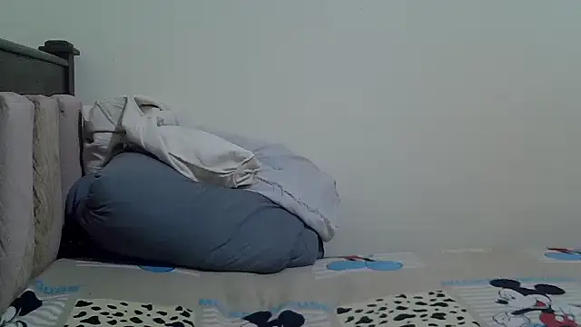 Snapshot of Ompha1523 chatting on 02/26/26, 06:45 Ompha1523 online show from 02/26/26, 06:45