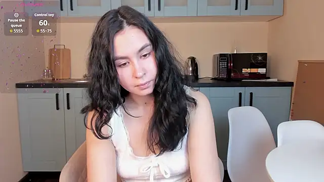 GiovannaAntonelli online show from 03/26/26, 05:46