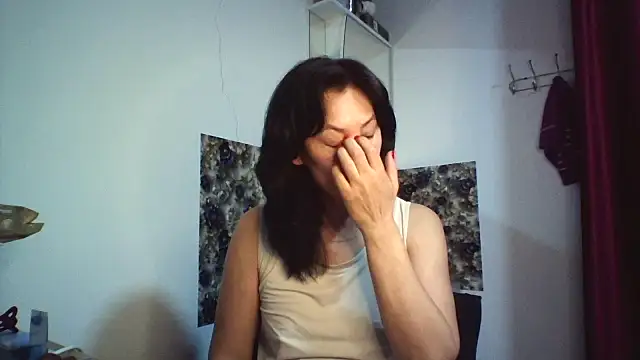 bella2322 online show from 02/21/26, 03:07