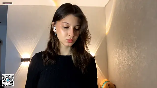 LouiseChavez online show from 03/22/26, 08:07