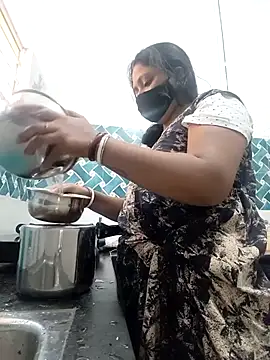 Hot-Tinaa online show from 02/23/26, 03:48