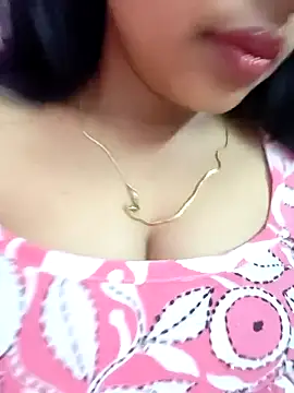 Hot-Tinaa online show from 03/12/26, 09:54