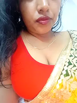 Hot-Tinaa online show from 04/05/26, 10:29