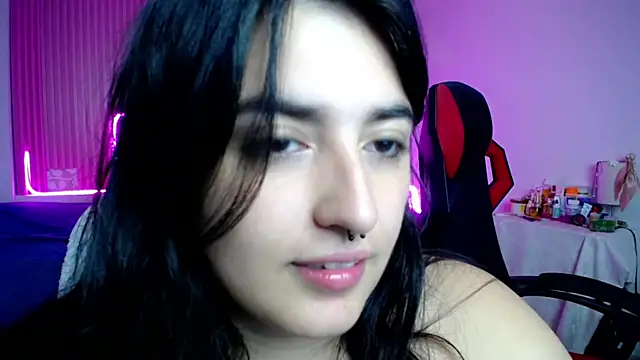 Snapshot of sonic_jess07 chatting on 05/31/26, 10:33 sonic jess07 online show from 05/31/26, 10:33