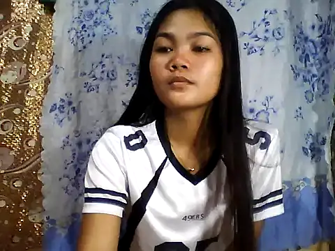 PinaySkinnyJust18 online show from 02/02/26, 10:41